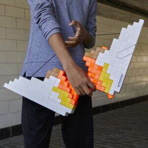 NEW NERF Nerf Minecraft Sabrewing Motorized Blaster Bow Dart Gun Unleash 8 darts